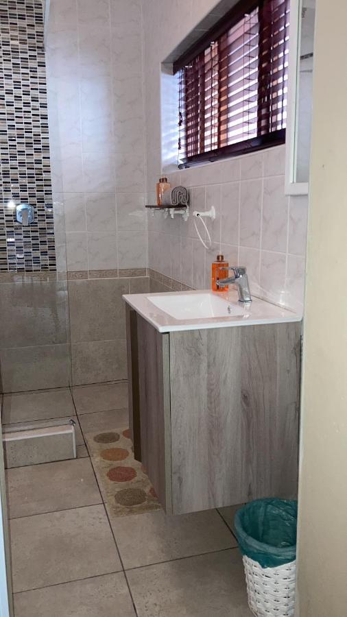 Brown Jug Guest House Hermanus Εξωτερικό φωτογραφία