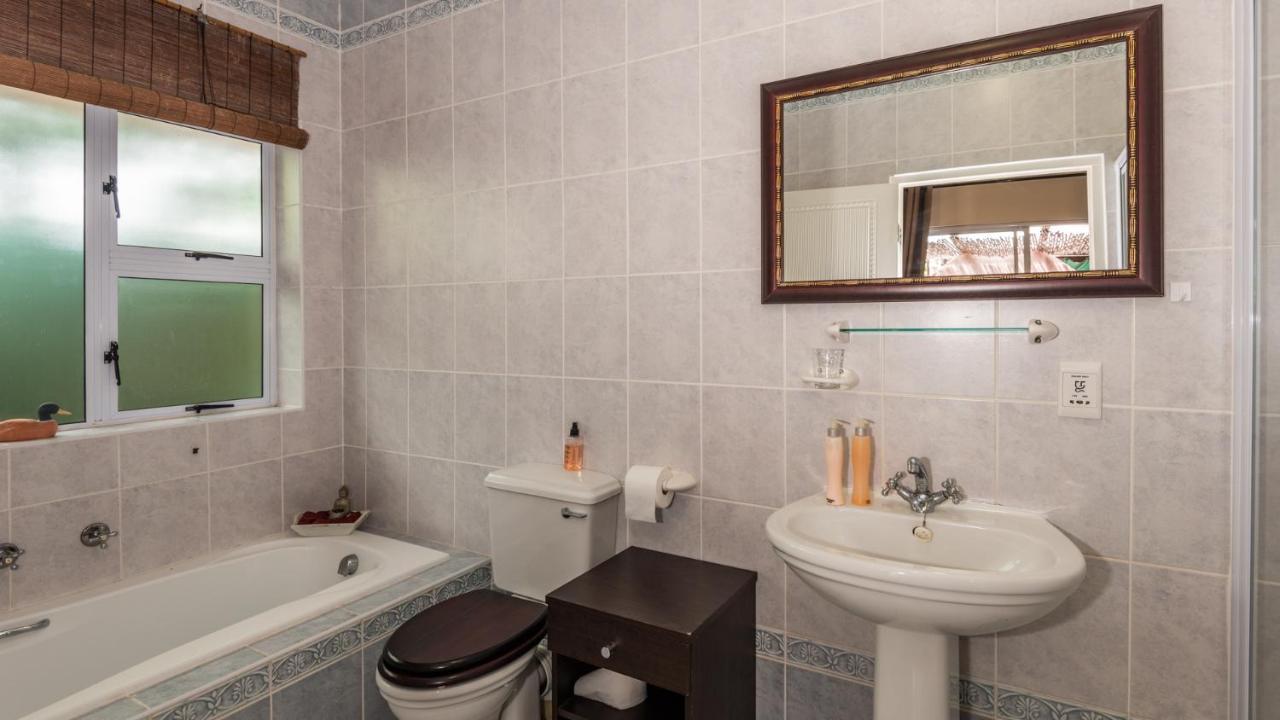 Brown Jug Guest House Hermanus Εξωτερικό φωτογραφία