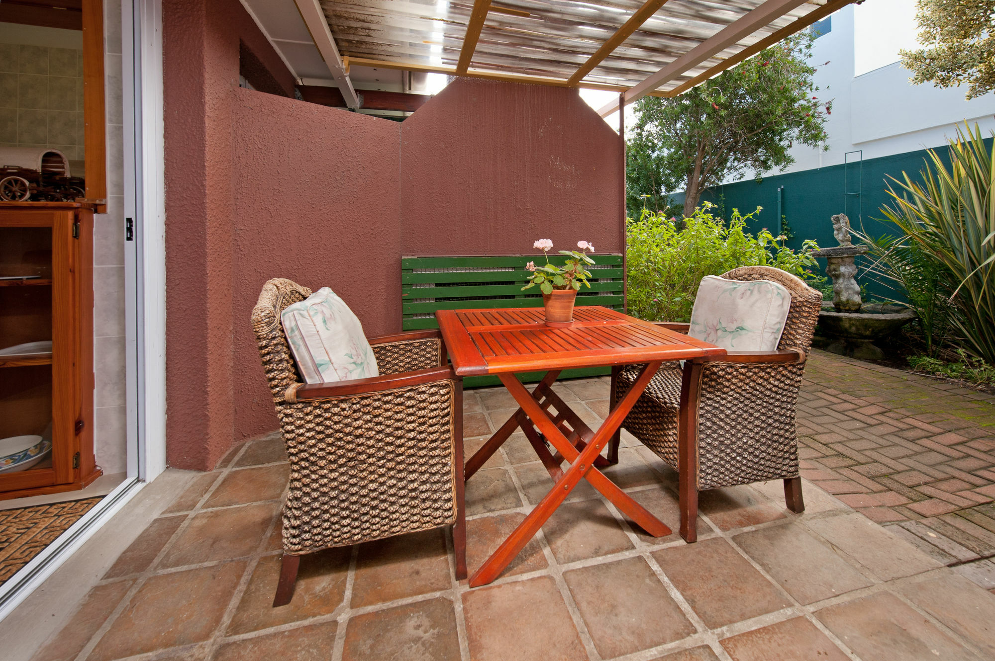 Brown Jug Guest House Hermanus Εξωτερικό φωτογραφία