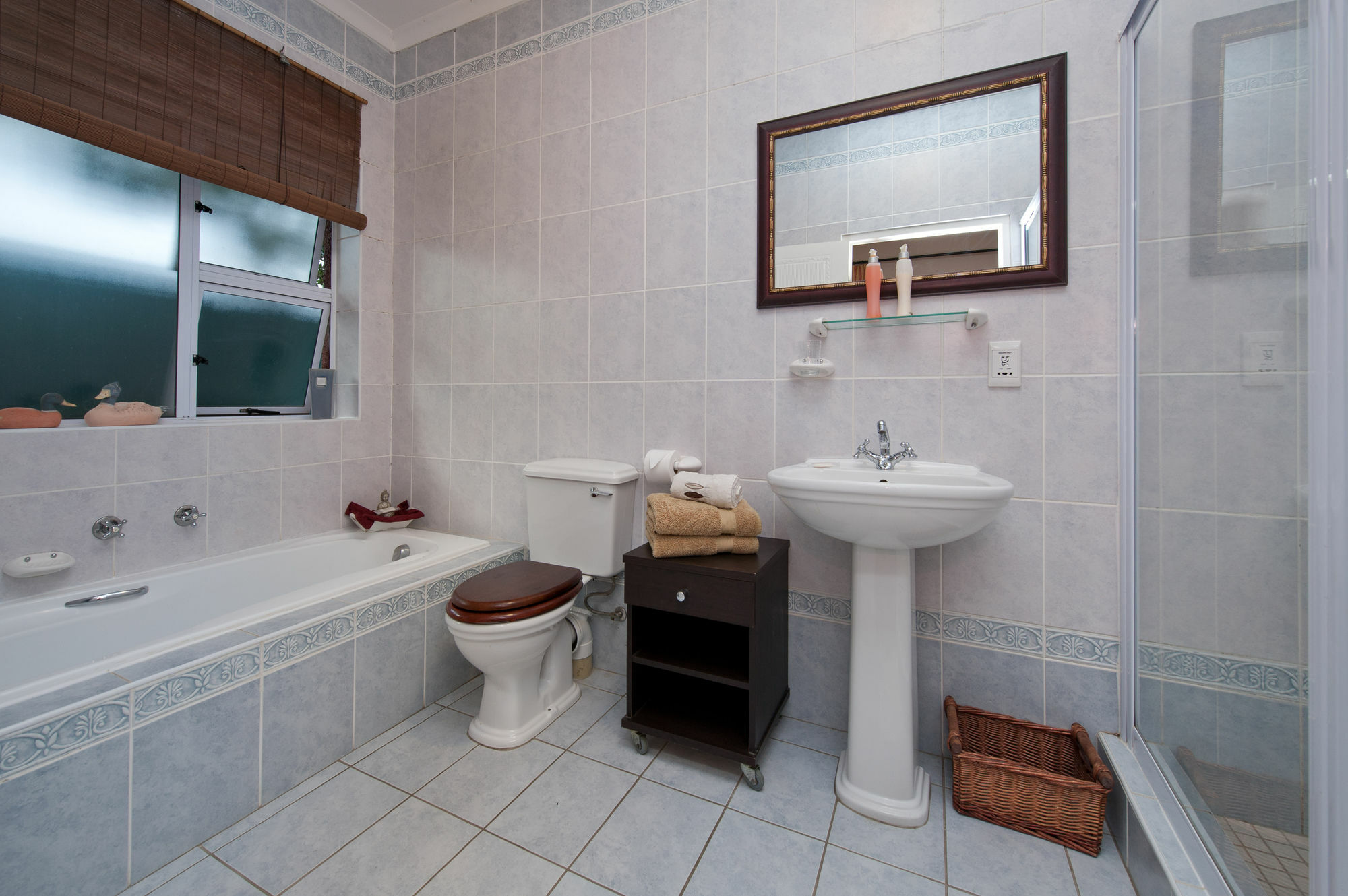 Brown Jug Guest House Hermanus Εξωτερικό φωτογραφία
