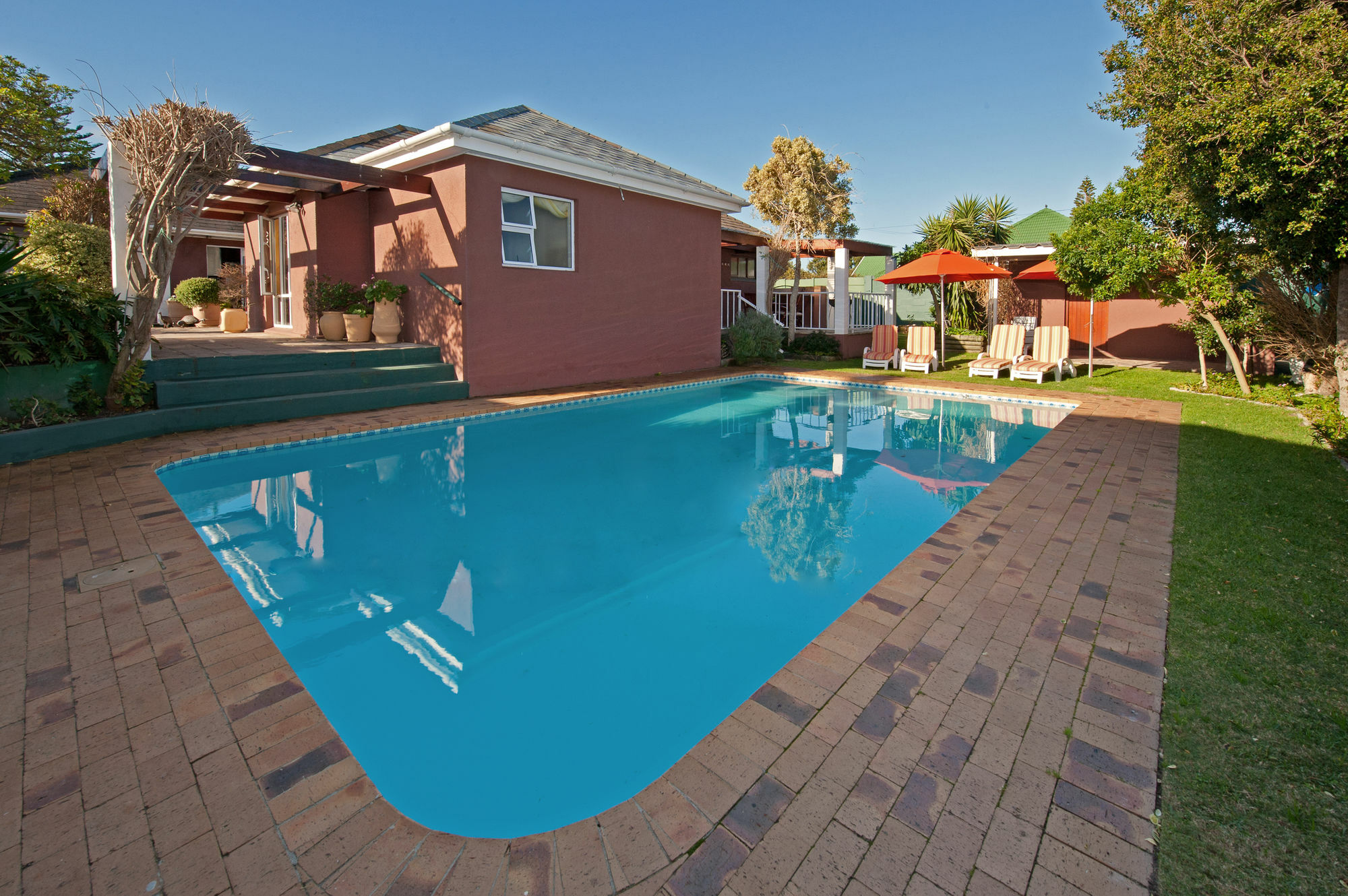 Brown Jug Guest House Hermanus Εξωτερικό φωτογραφία